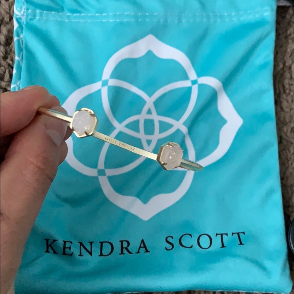 Kendra Scott Teddy bracelet